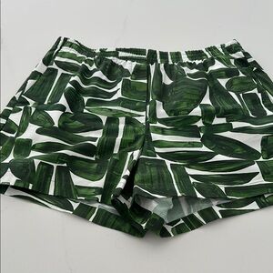 Banana republic Green and White Shorts with Geometric Pattern! So cute!!